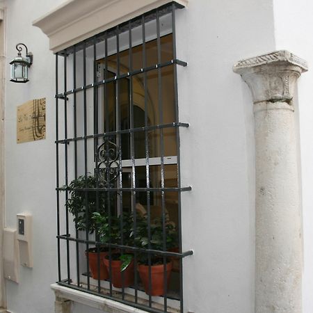 La Via Mezquita Sevilha Exterior foto